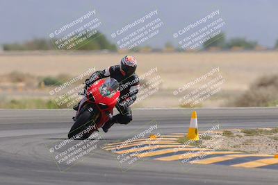 media/Sep-30-2023-SoCal Trackdays (Sat) [[636657bffb]]/Turn 15 (1120am)/